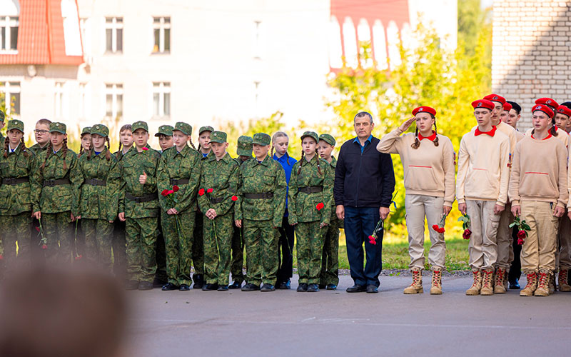 Памяти героев