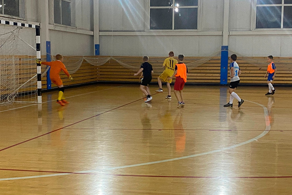 Кожаный мяч